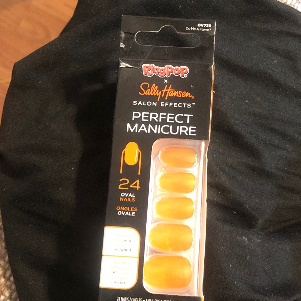 RingPop x Sally Hansen Perfect Manicure Press-On Nails - Do Me A Flavor?
